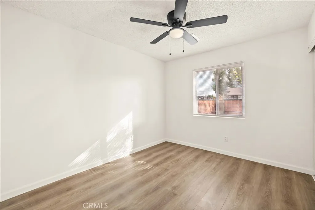 45001 Logue Court, Lancaster, California 93535 home-pic-17